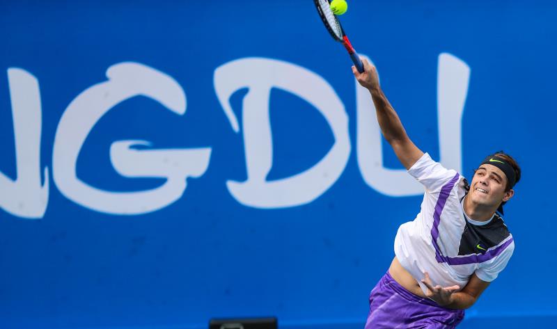 经站立为他 经站立为他