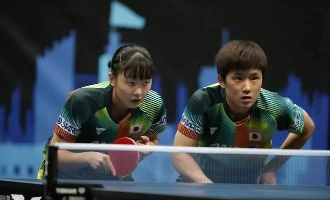 年轻球员见 年轻球员见