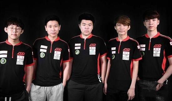 路高歌猛进 路高歌猛进